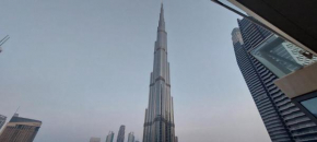 Burj View vista Beautiful Apartment in Downtown Dubai